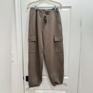 Abercrombie YPB neo knit jogger cargo sweatpants NWT